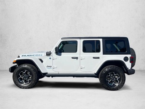 Used 2022 Jeep Wrangler Unlimited Rubicon 4xe w/ Cold Weather Group AWD/4WD image 8