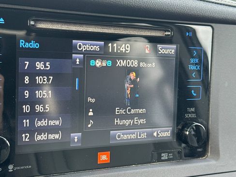 Used 2015 Toyota Sienna Limited Premium image 25