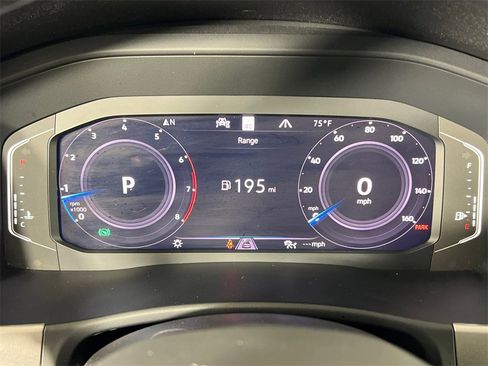 Used 2020 Volkswagen Atlas Cross Sport SEL image 29