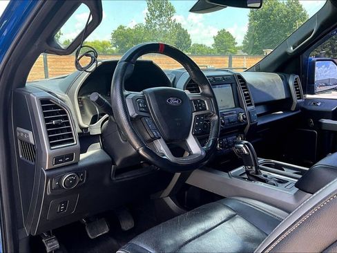 Used 2017 Ford F150 Raptor w/ Equipment Group 802A Luxury AWD/4WD image 13