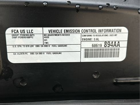 Used 2023 Dodge Charger SXT image 28