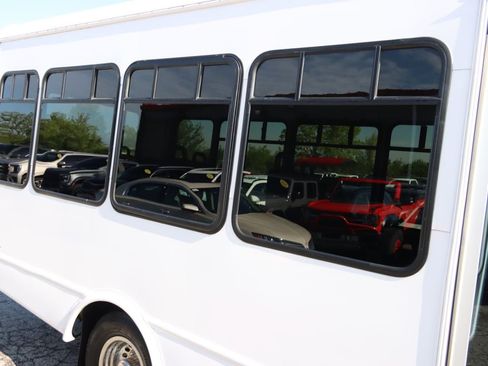 Used 2022 Mercedes-Benz Sprinter 3500 image 10