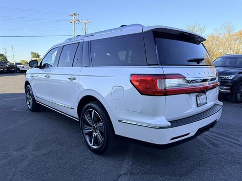 Used 2019 Lincoln Navigator L Reserve w/ Cargo Package AWD/4WD image 7