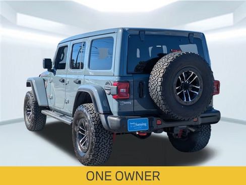 Certified 2025 Jeep Wrangler Unlimited Rubicon image 3