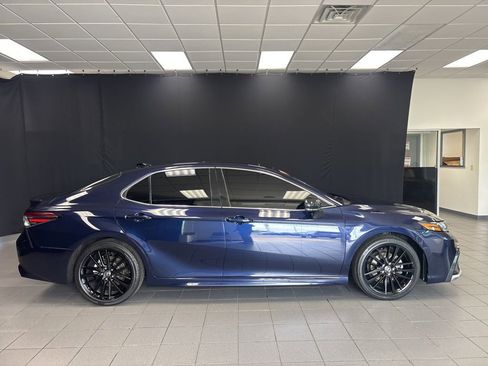 Used 2021 Toyota Camry XSE FWD image 2