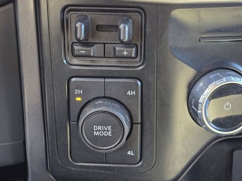 Used 2023 Ford F150 XLT w/ Equipment Group 302A High image 10