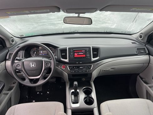 Used 2016 Honda Pilot LX image 18