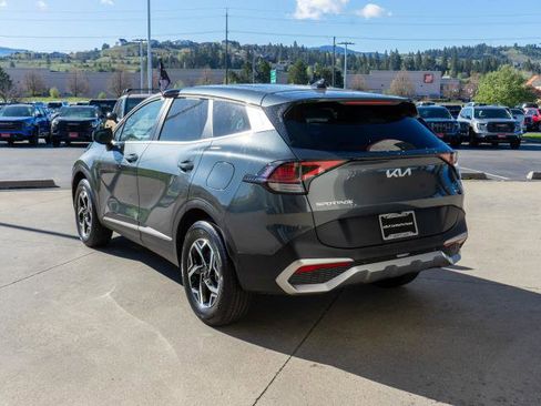 Certified 2025 Kia Sportage LX AWD/4WD image 5