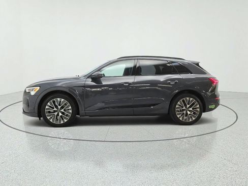 Used 2024 Audi Q8 e-tron Premium Plus w/ Premium Plus Package AWD/4WD image 8