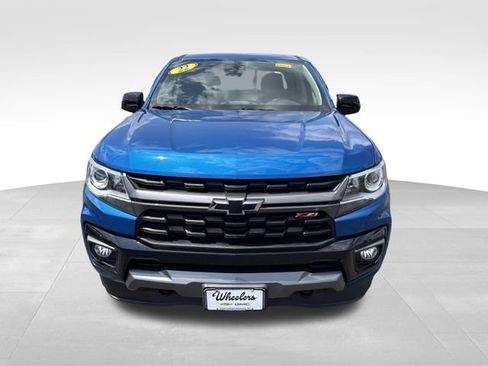 Used 2022 Chevrolet Colorado Z71 w/ Safety Package AWD/4WD image 9