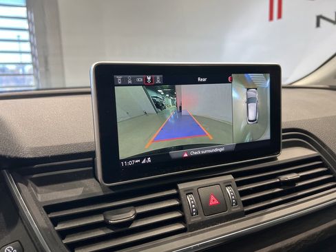 Used 2020 Audi Q5 Prestige w/ Prestige Package image 20