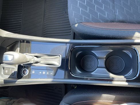 Used 2024 Nissan Kicks SR image 17