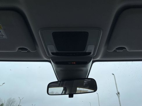 Used 2023 Honda HR-V LX image 12