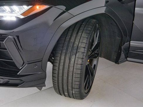 Used 2024 Lamborghini Urus S image 45