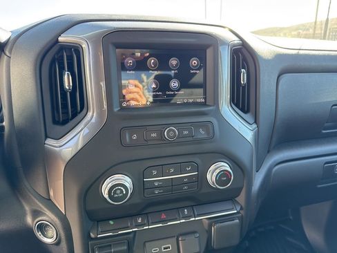 New 2026 GMC Sierra 2500 Pro w/ Convenience Package image 15