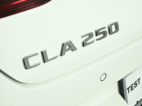 New 2026 Mercedes-Benz CLA 250 4MATIC image 27