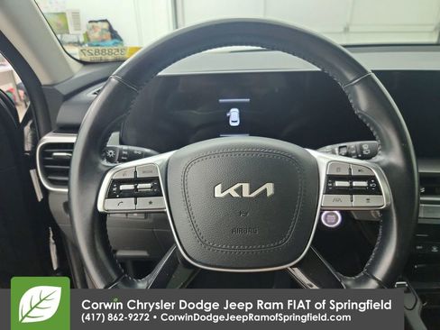 Used 2025 Kia Telluride S AWD/4WD image 22