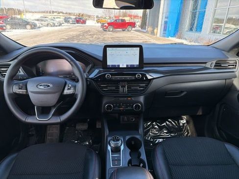 Used 2025 Ford Escape ST-Line image 36