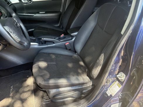 Used 2017 Nissan Sentra S FWD image 5