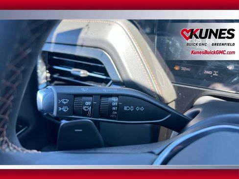 New 2026 GMC Yukon AT4 w/ AT4 Premium Plus Package AWD/4WD image 17
