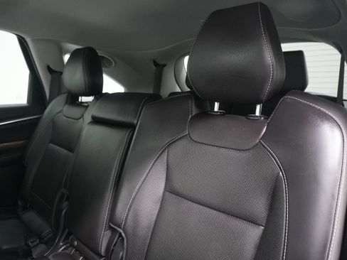 Used 2019 Acura MDX FWD w/ Technology Package image 12