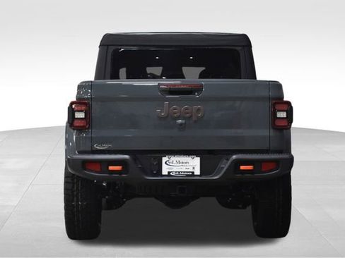 New 2026 Jeep Gladiator Mojave image 7