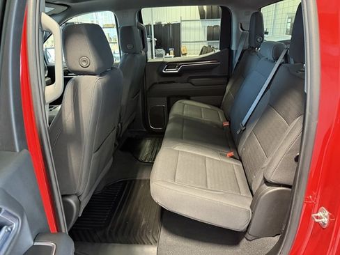 Used 2025 Chevrolet Silverado 1500 LT image 16