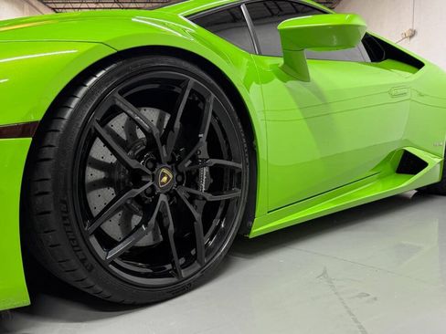 Used 2015 Lamborghini Huracan LP 610-4 AWD/4WD image 23