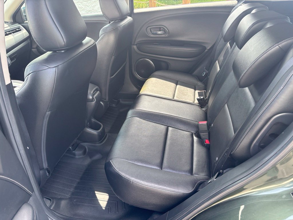 Used 2016 Honda HR-V EX-L image 10