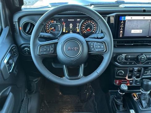 New 2026 Jeep Gladiator Mojave image 15