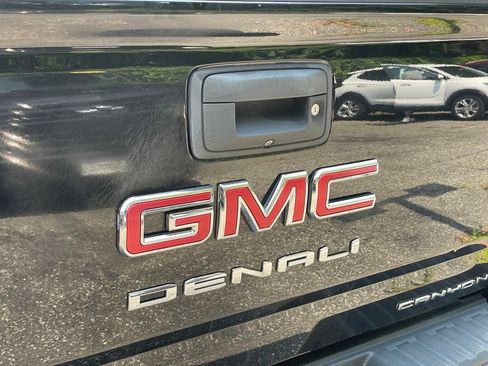 Used 2021 GMC Canyon Denali AWD/4WD image 32