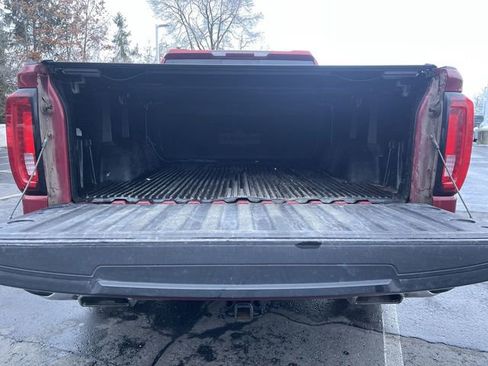Used 2019 GMC Sierra 1500 SLT image 24