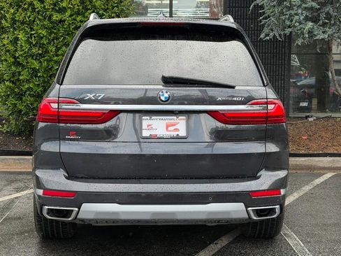 Used 2022 BMW X7 xDrive40i w/ Premium Package AWD/4WD image 14