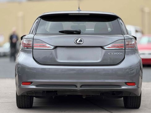 Used 2012 Lexus CT 200h FWD image 5
