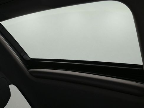 Used 2023 Honda Accord EX image 10