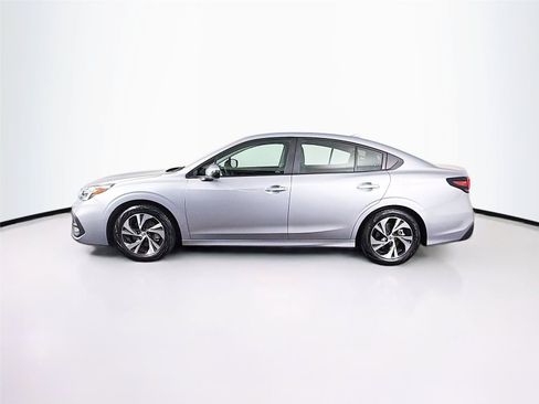 Used 2025 Subaru Legacy Premium AWD/4WD image 8