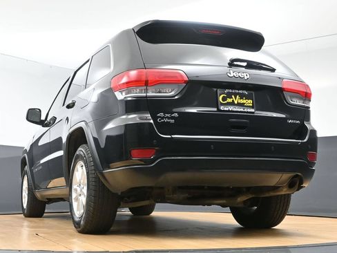 Used 2018 Jeep Grand Cherokee Laredo AWD/4WD image 44