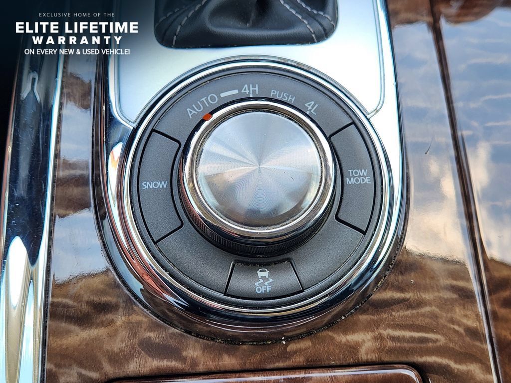 Used 2020 Nissan Armada Platinum w/ Captain's Chairs Package AWD/4WD image 21