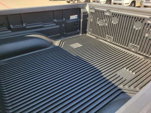 New 2026 Nissan Frontier SV RWD image 11