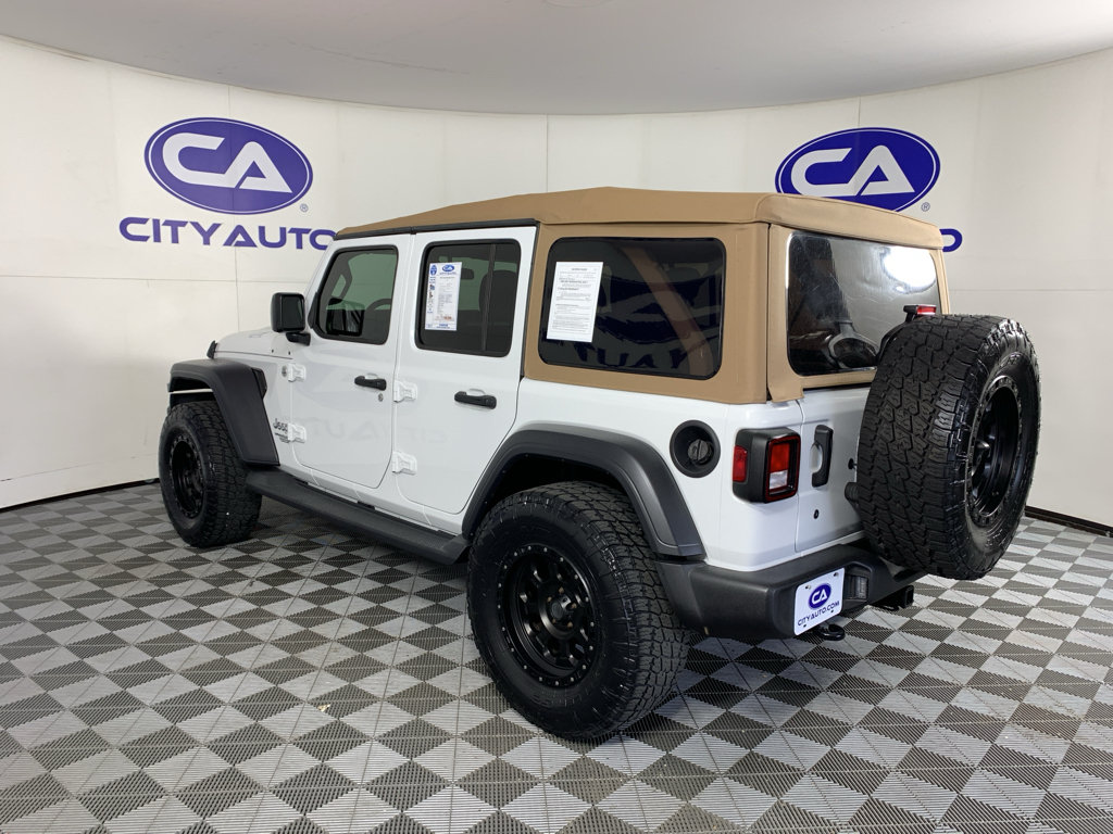 Used 2018 Jeep Wrangler Unlimited Sport S AWD/4WD image 5
