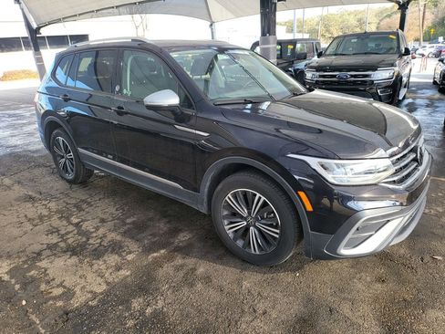 Used 2024 Volkswagen Tiguan Wolfsburg Edition image 12