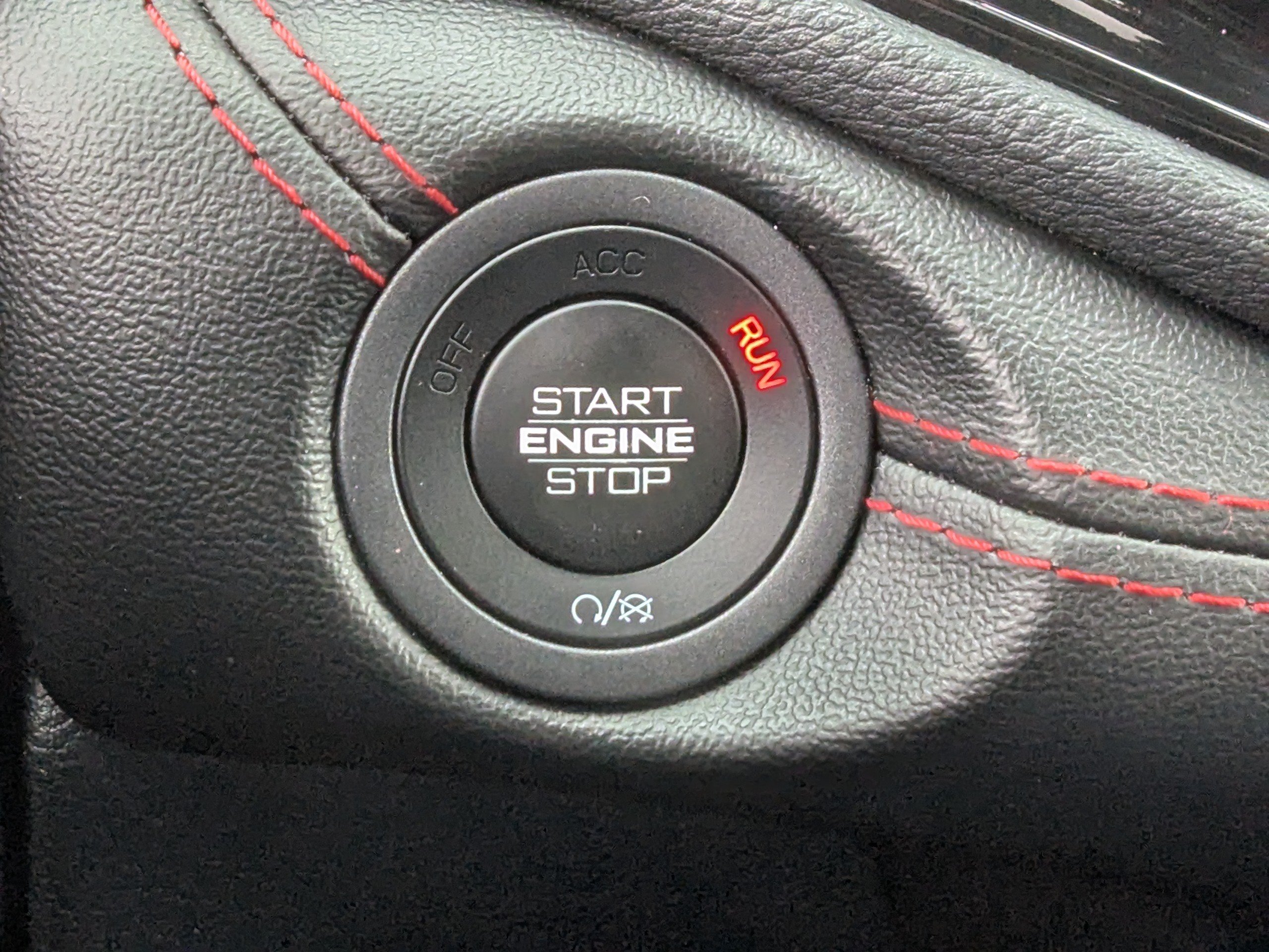 Used 2025 Dodge Durango GT AWD/4WD image 30