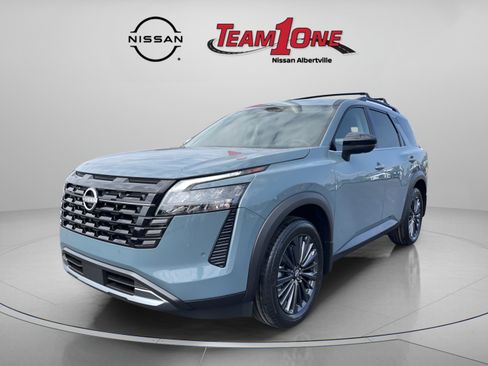 New 2026 Nissan Pathfinder SL FWD image 4