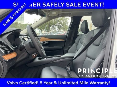 Certified 2023 Volvo XC90 B5 Plus AWD/4WD image 31
