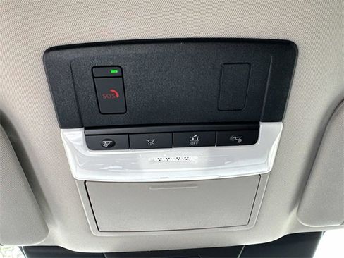 New 2025 Nissan Pathfinder SV w/ Cargo Package image 17