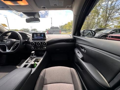 Used 2025 Nissan Sentra SV w/ All-Weather Package FWD image 28