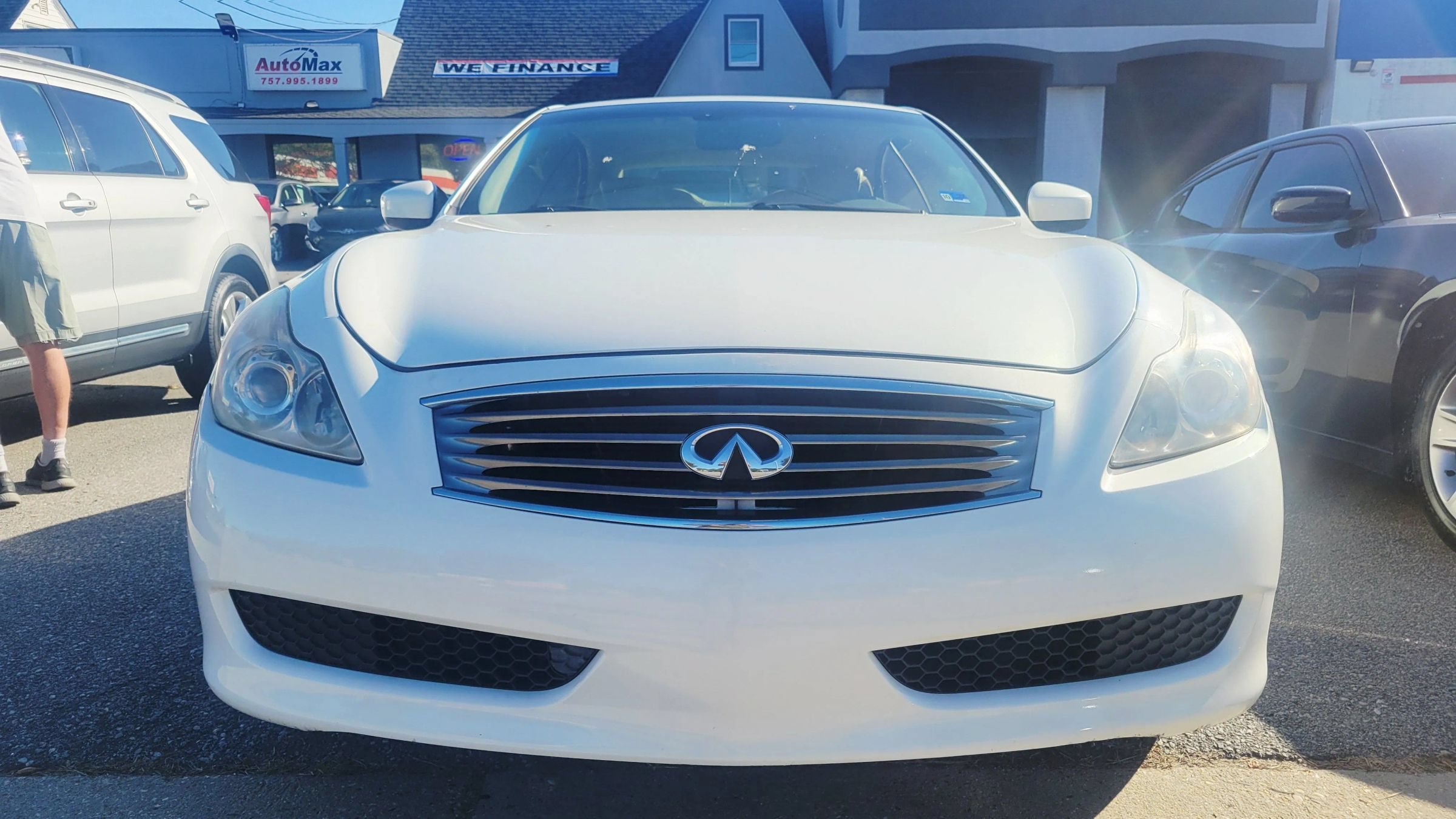 Used 2009 INFINITI G37 Convertible w/ Premium Pkg RWD image 5
