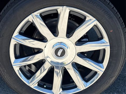 New 2026 Cadillac Escalade ESV 4WD image 13