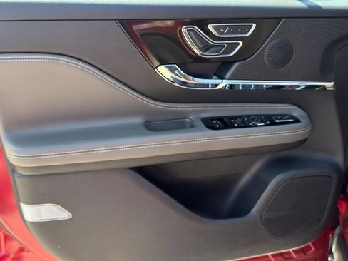 Certified 2023 Lincoln Corsair FWD image 20