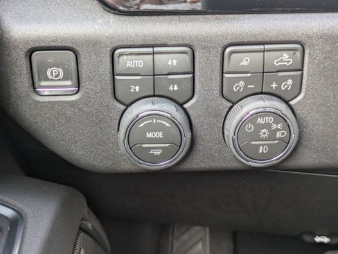 New 2026 Chevrolet Silverado 3500 LTZ w/ LTZ Convenience Package image 14